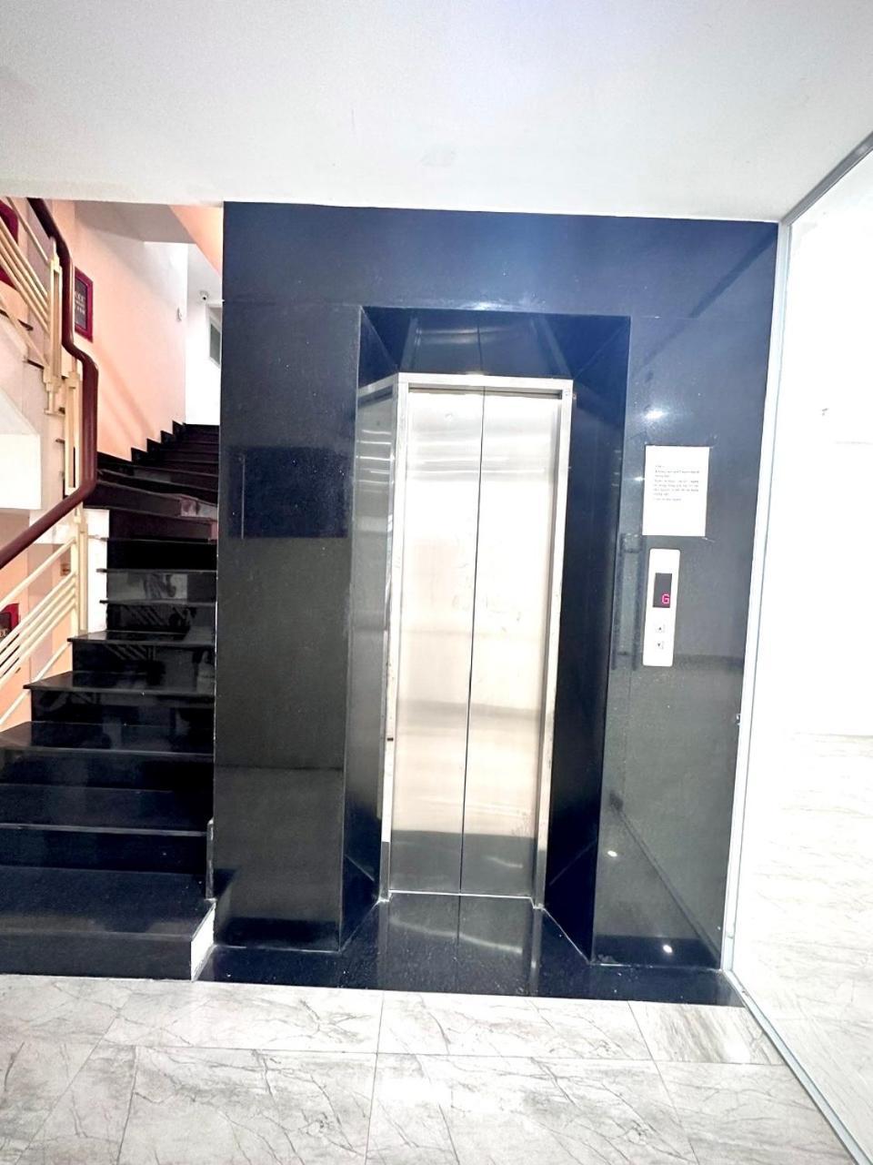 I Riverside B305 I Spacious Balcony W Kitchen Căn hộ